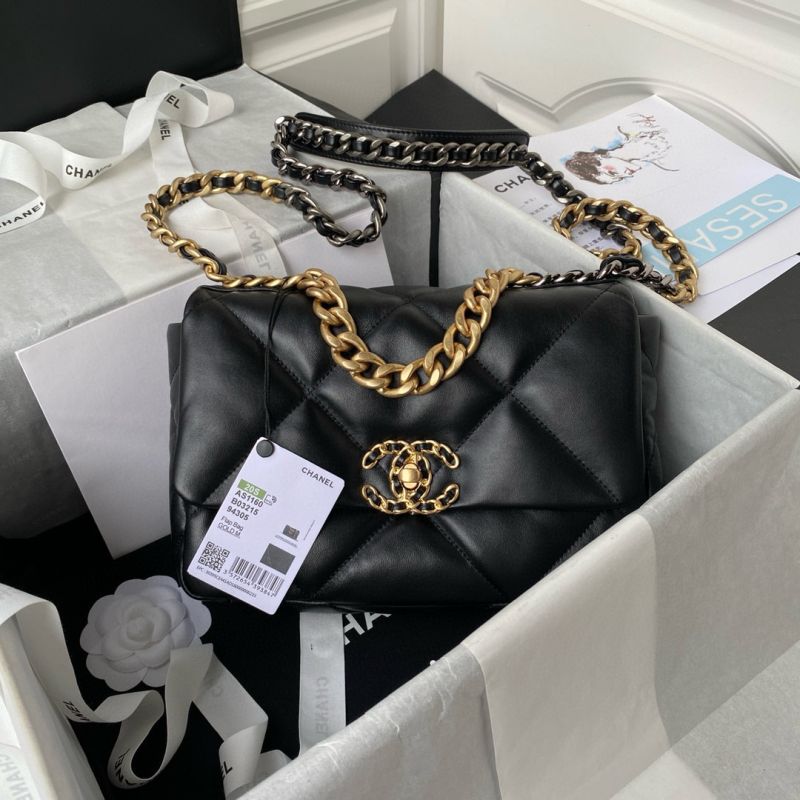 Chanel 19 Handbag 