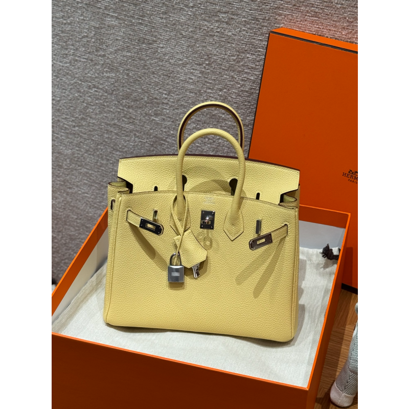 Hermes Birkin 25 / Birkin 30  in Togo Leather-Jaune Poussin